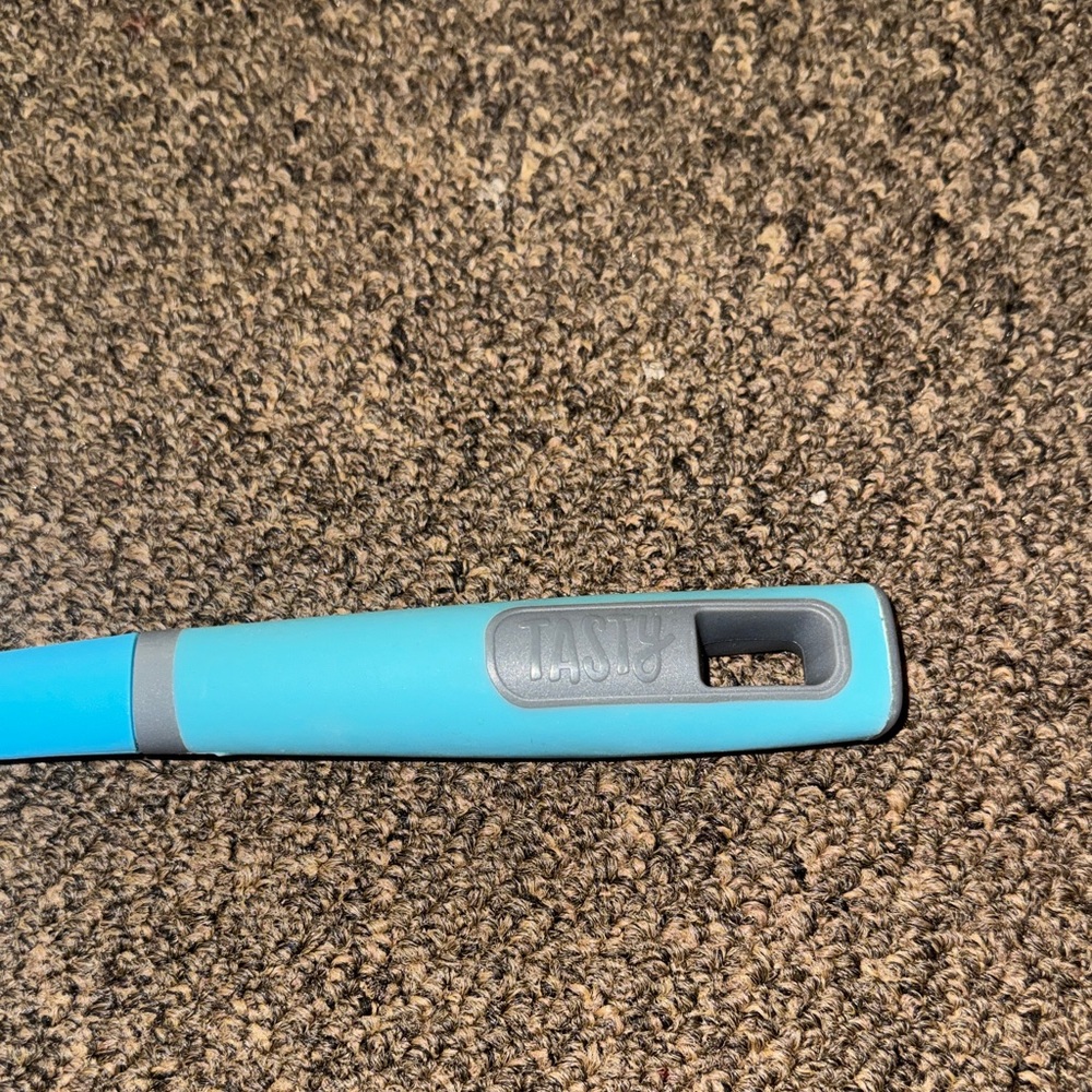 Blue Spatula - Picture 2 of 2